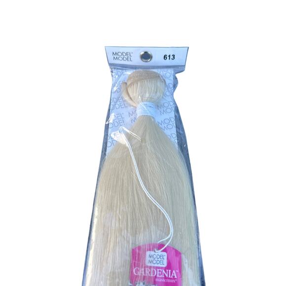 ─୨ৎ─ Model Model Blonde Brown Lot of 2 Straight Weaves (2C-093) - Picture 3 of 6